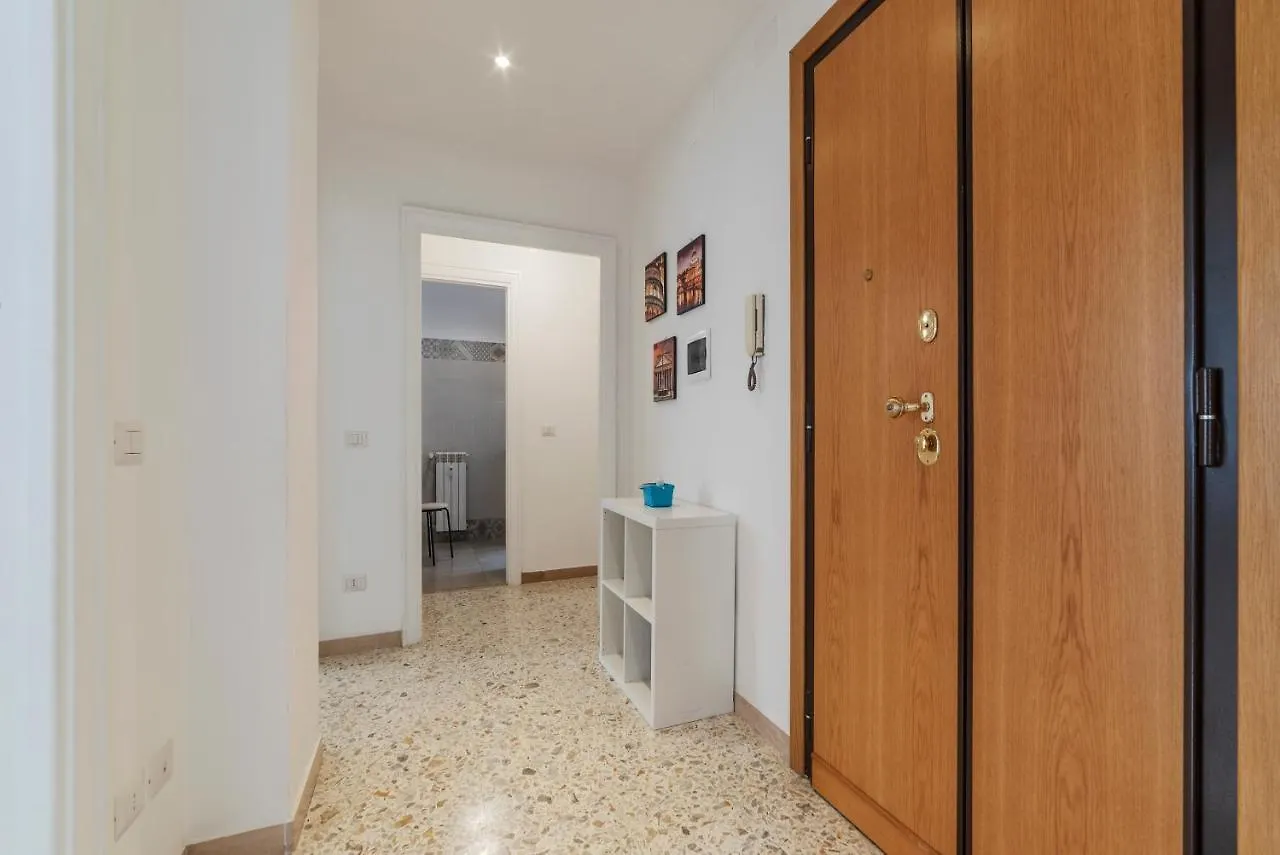Musei Vaticani & Cipro Mm Apartment Rome Italy
